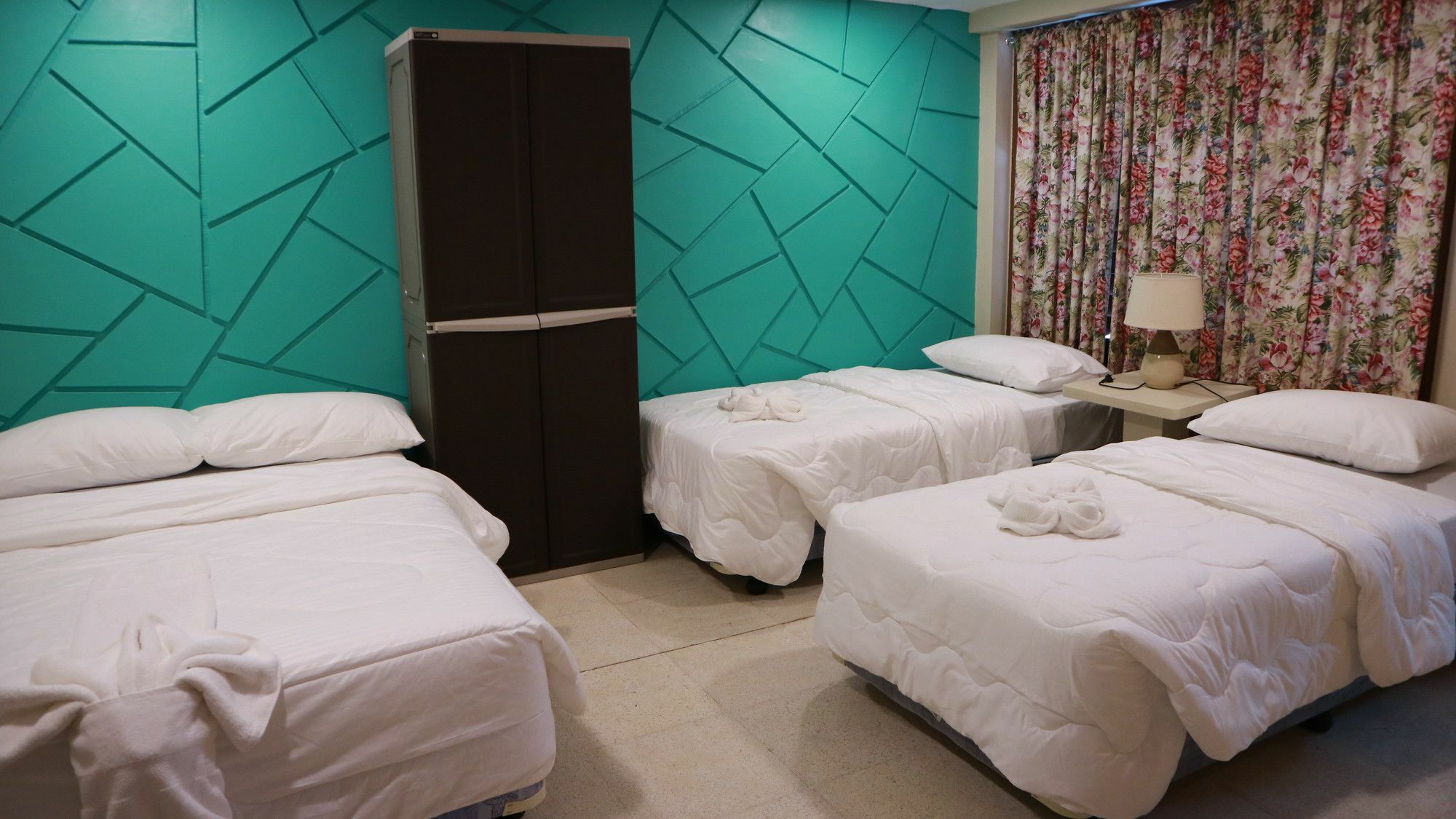 Residencia Marfel Hotel Tacloban Exterior photo